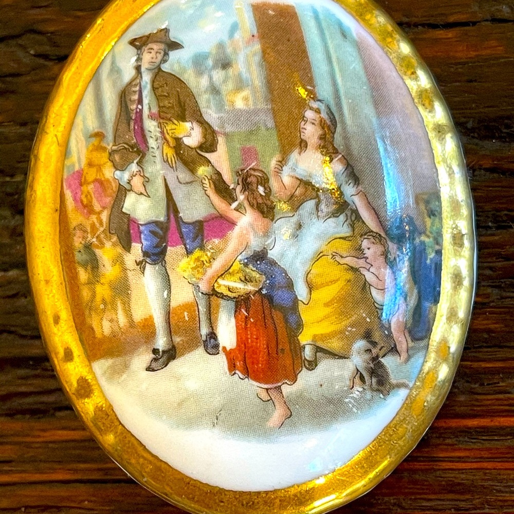 Vintage pin